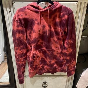 The dye hoodie